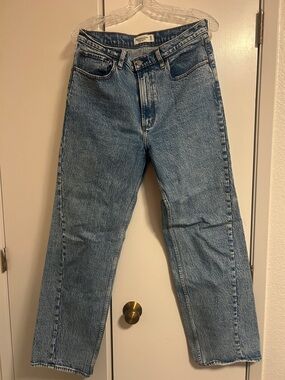 Abercrombie & Fitch Women’s Jeans The 90s Relaxed Jean High Rise 30 (10R)